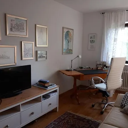 Appartamento 3 Zi-wohnung In Idyllischer Lage *