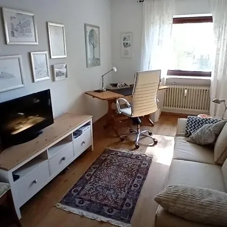 3 Zi-wohnung In Idyllischer Lage